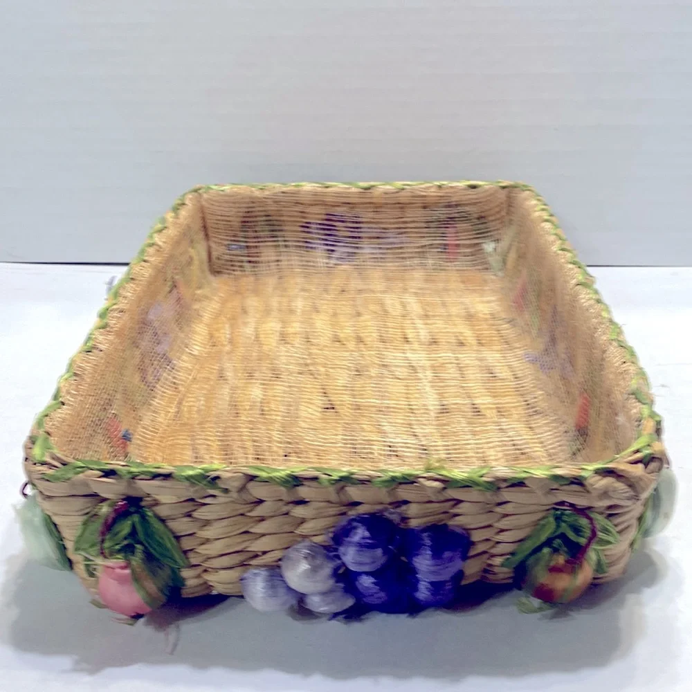 4 Piece Vintage Rafia Woven Rattan Basket Set